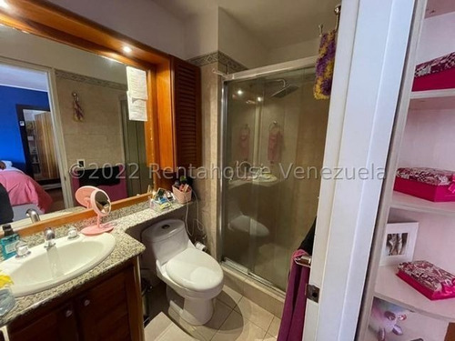Imagen 12 de 17 de Apartamento En Los Chorros A La Venta Mls#22-21683 R A H Pablo Velozo