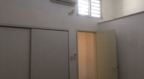 Imagen 6 de 9 de Depto. Tipo Casa, 3 Amb Con Cochera En Lanus Oeste