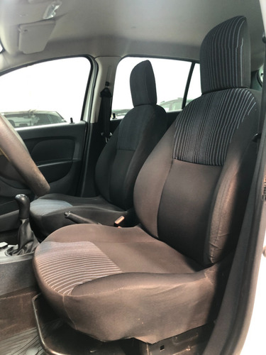 Imagen 11 de 11 de Renault Sandero Authentique 1.6 2017 * Financio * R. Menor *