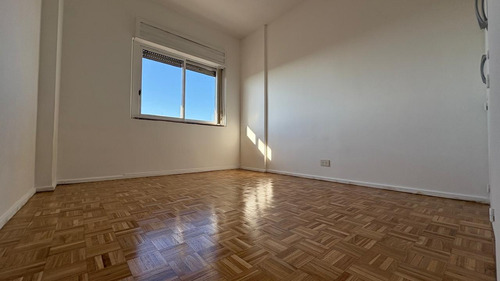 Departamento En Alquiler En Saavedra, 3 Ambientes