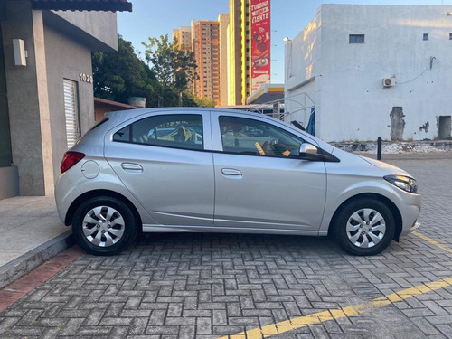 Imagem 10 de 13 de Chevrolet Onix Chevrolet Onix Hatch Lt 2019/2019
