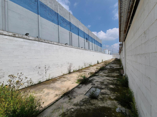 Oficinas Con Bodega En Parque Industrial Toluca