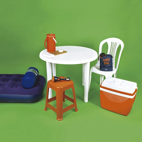 Imagem 9 de 9 de Kit Mesa Plástica Desmontável 90cm + 4 Cadeiras Poltrona