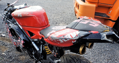 Imagen 6 de 10 de Ducati Sperbike 848 Evo 2013