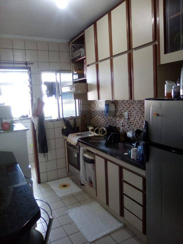 Imagem 4 de 14 de Apartamento À Venda, 69 M² Por R$ 223.000,00 - Nossa Senhora Do Rosário - São José/sc - Ap1005
