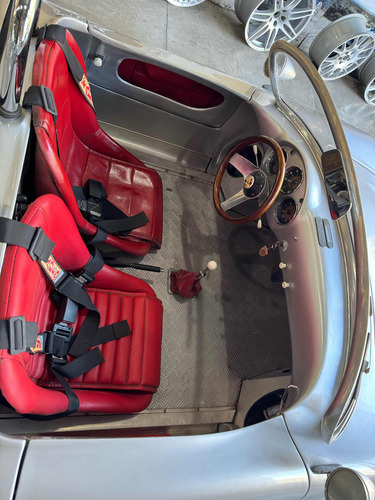Réplica Porsche Spyder 550 1955
