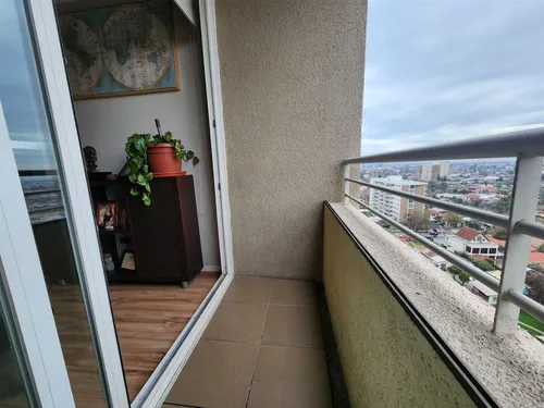 Departamento En Arriendo De 2 Dorm. En San Miguel
