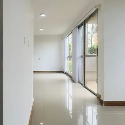 Apartamento En Arriendo En Ciudad Meléndez. Cod A8014617