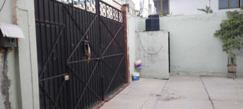 Terreno 490m2 Con Casa De 3 Recamaras En Texcoco