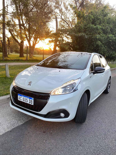 Peugeot 208 Gt
