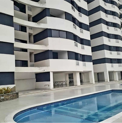 Imagen 8 de 16 de Gabriela Girón Vende Apartamento En El Parral, Res. Omega