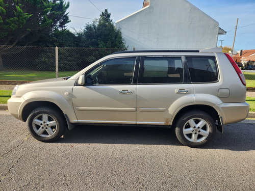 Nissan X-Trail 2.5 4x4