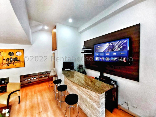 25-2536 Ely Toubia Townhouse En Venta