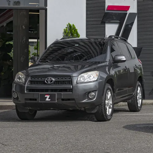 Toyota RAV4 2.4
