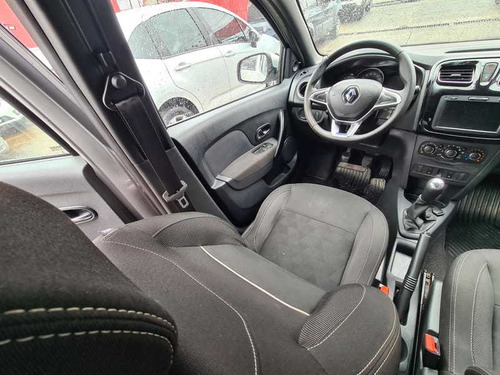 Imagem 13 de 15 de Renault Logan Zen 1.6 2021 - Semi-zero - Confira