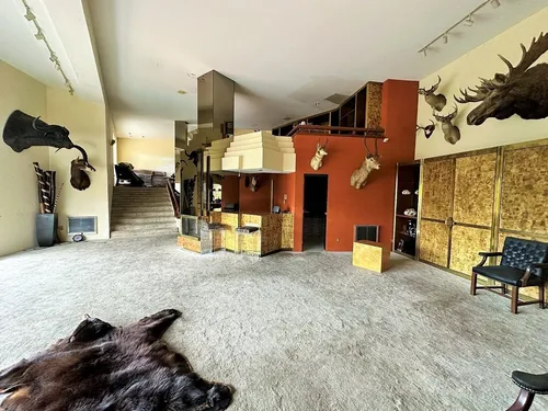 Casa En Excelente Ubicación, Calle Tranquila Y Con Vista Arbolada