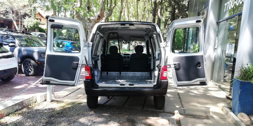 Imagen 22 de 25 de Peugeot Nuevo Partner Confort Hdi Am23.5 Aa