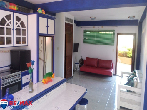 Imagen 4 de 14 de Se Vende Apartamento Amplio Con Terraza, Planta Baja, En Tucacas, Residencias Náutico.