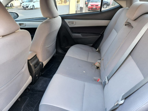 Imagen 11 de 19 de Toyota Corolla 1.8 Xei