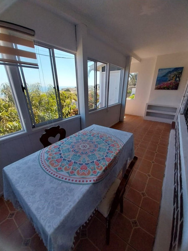 Casa Con Cabañas, Ideal Para Vivir O Invertir. El Quisco