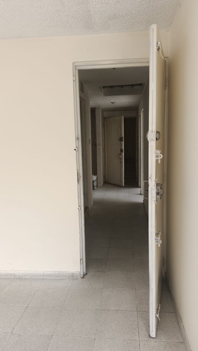 Apartamento En Arriendo En Bogotá Linterama. Cod 112309