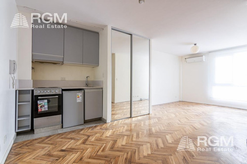 Imagen 4 de 16 de Alegre Monoambiente Apto Profesional En Excelente Zona - Recoleta