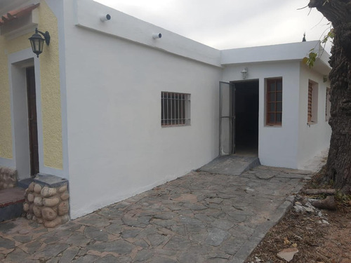 Imagen 9 de 30 de Casa En Venta En Villa Sarmiento Traslasierras!!