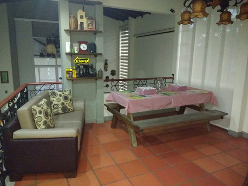 Imagen 20 de 25 de Venta - Alquiler Chalet Excelente Pueblo Tapao