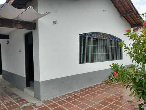 Casa Com 3 Dorms, Balneário Itaóca, Mongaguá
