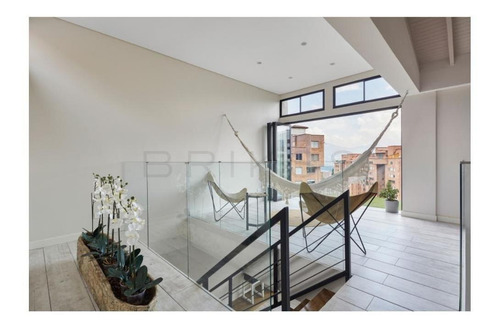 Imagen 7 de 13 de Apartamento En Venta En Medellín El Poblado. Cod 50754