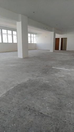 Imagem 15 de 24 de Salas E Pontos Comerciais No Centro De Caçapava - Cj0003