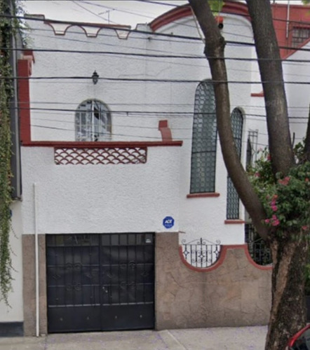 Mo- Gran Oportunidad De Aquirir Esta Preciosa Casa En Remate En La Condesa  