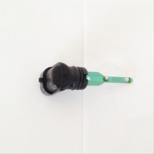 Imagen 2 de 6 de Sensor De Nivel De Refrigerante Iveco Scudato