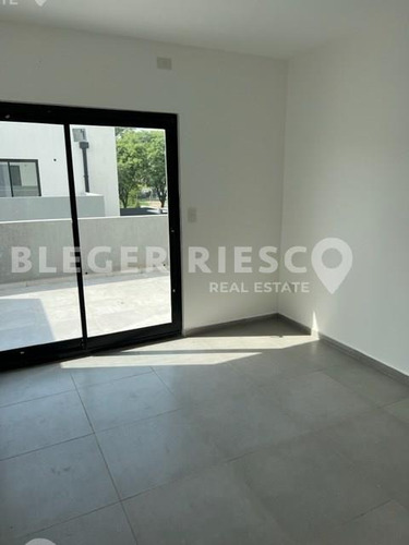 Imagen 13 de 15 de Departamento En Venta Ubicado En Altos Del Encuentro (tigre), Benavidez, Tigre