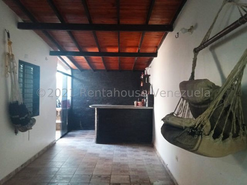 Imagen 8 de 14 de Casa En Venta Cabudare Cerca Farmatodo Ribereña 22-11058 Icm
