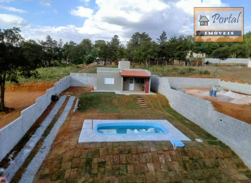 Oportunidade - Chacrinha Com Casa Pequena, Piscina E Churrasqueira - Excelente Opção Para Voce E Sua Familia - Ch0169