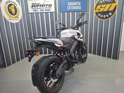Pulsar Ns 400z