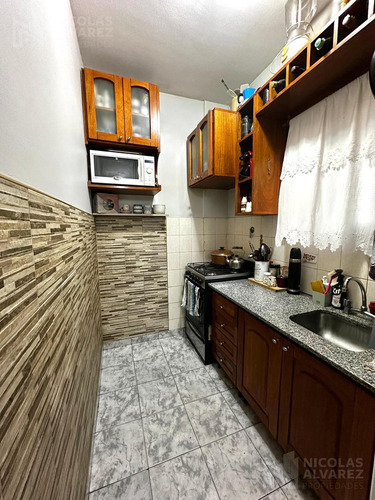 Dúplex 3 Ambientes Con Gran Patio, En Venta, Ramos Mejía Sur. Apto Crédito