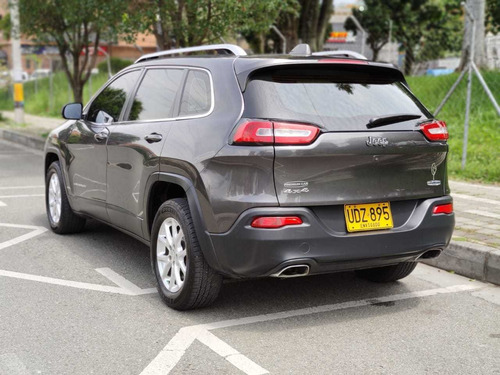Jeep Cherokee Longitude 3.2 4x4 Automatica