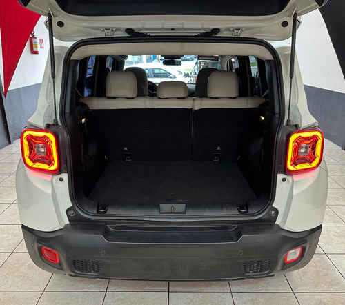 Jeep Renegade 1.8 Longitude Flex Aut. 5p