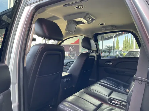 Chevrolet Tahoe 5.3 Suv Piel Dvd 2a Fila Asientos 4x4 At