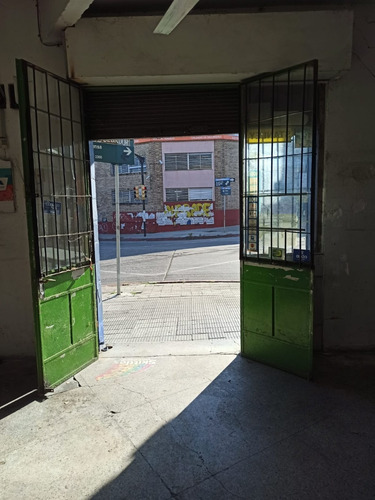 Oportunidad Local Comercial En Excelente Esquina