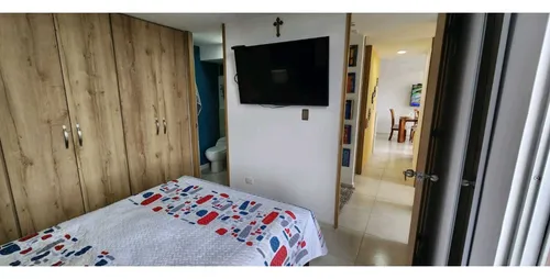 Hermoso Apartamento Como Nuevo, Fresco Y Con Una Espectacular Vista.
