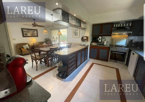 Imagen 6 de 30 de Casa En Venta - Club De Campo Pueyrredon