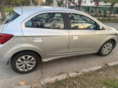 Chevrolet Onix 1.4 Lt Mt