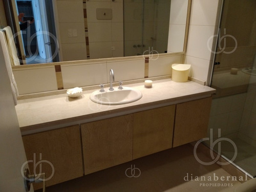 Apartamento En Primera Linea De Playa Brava Totalmente Reciclado - Ref: 54415