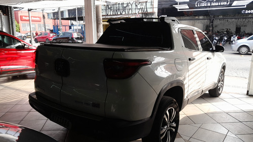 Fiat Toro 1.3 Endurance 16v Turbo Flex 4x2 Aut. 4p