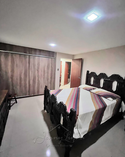 En Venta Hermosa Casa En Urb. Privada Bosque Monique, El Castaño Maracay Aragua