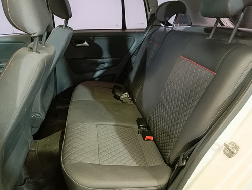 Volkswagen Suran Cross 1.6 Highline