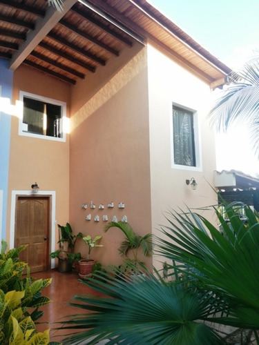 Town House Guacuco, Villas D´uveterre
